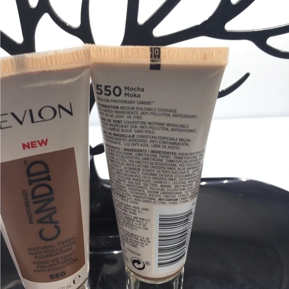 Revlon Photoready Candid Natural Finish Foundation - 550 Mocha (Women Makeup)